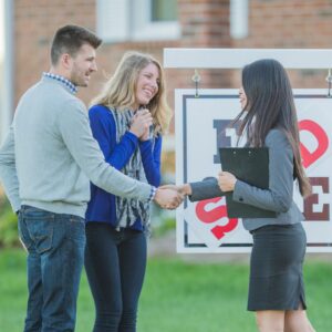 people buying a house