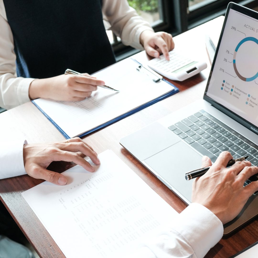 analyzing real estate market